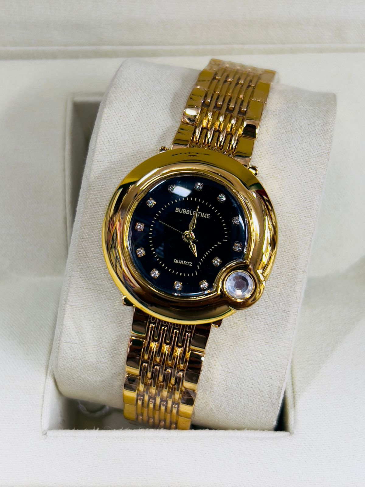 ALIÉRO Luxury Golden Ladies Watch