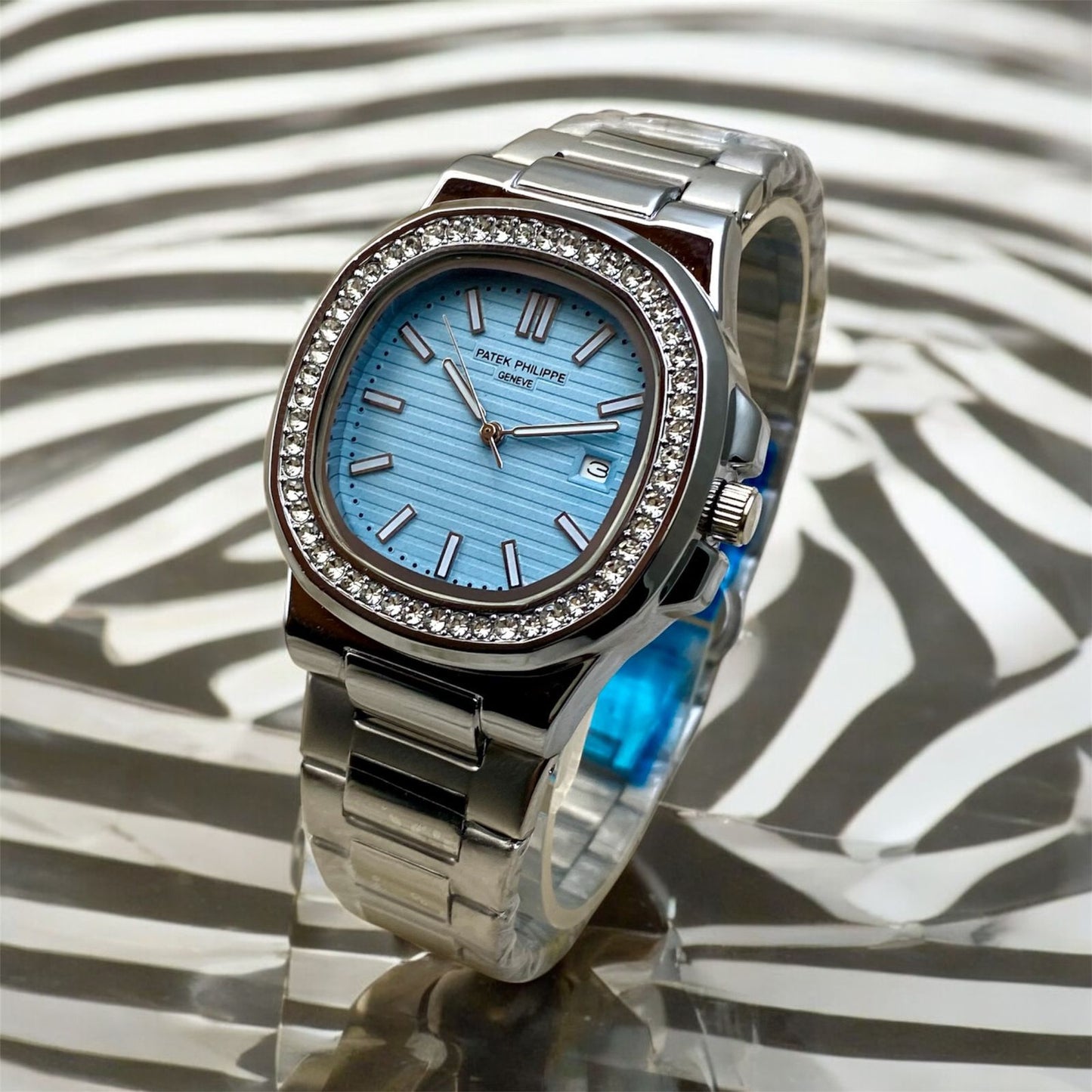 PATEK PHILIPPE Premium Stainless Steel Chain Watch – Manufactured by ALIÉRO